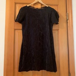 Black v back dress